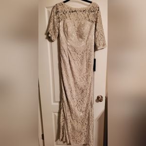Izilady Mother of the Bride Formal Dress - size 12